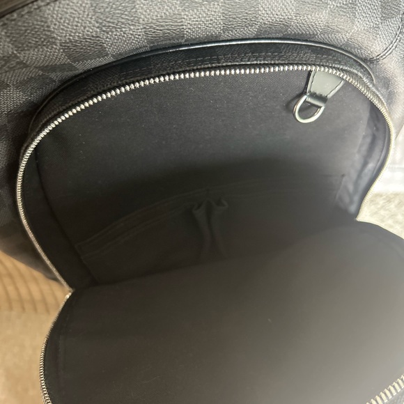 Louis Vuitton Michael backpack - Picture 8 of 10